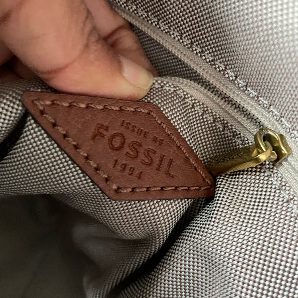 Beautiful Fossil Mini Backpack, Barely Used - image 2